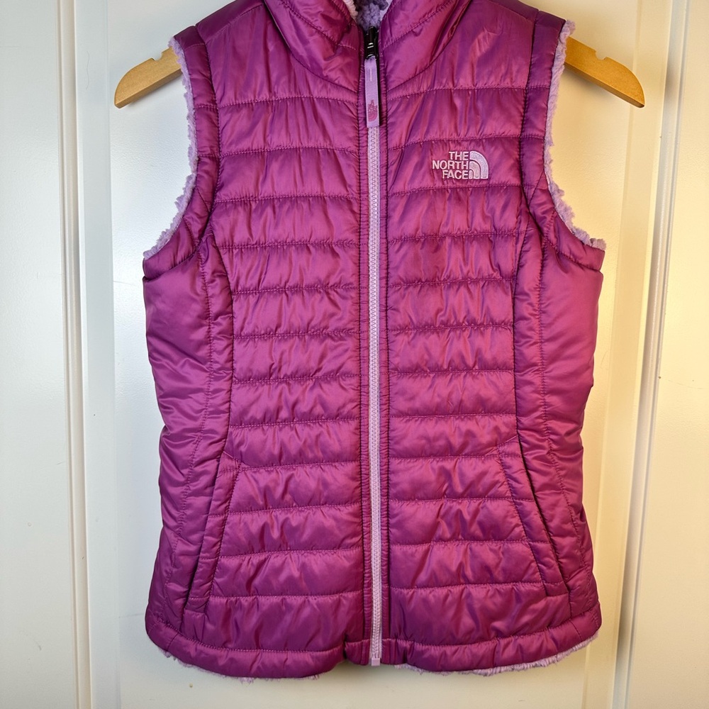 The North Face Magenta Reversable Puffer Vest - Picture 2 of 11